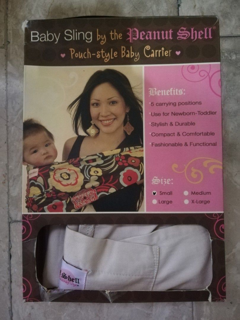 Baby sling by the Peanut Shell (Small) (Category: Carriers & Slings) located in Manila. Submitted by poshgummy (Listing ID 1392925971, Image 1). Description: .
