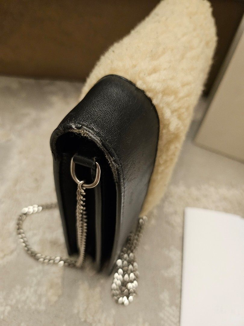 Celine WOC (Category: Luxury Bags & Wallets) located in Manila. Submitted by aniladz (Listing ID 1393009453, Image 3). Description: RFS: Not using anymore.