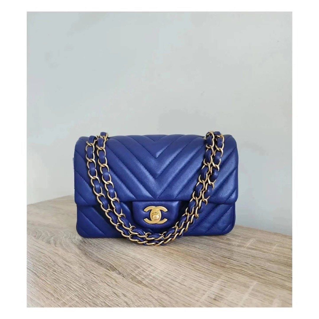 Chanel Rectangular Flap Chevron (Category: Luxury Bags & Wallets) located in Manila. Submitted by luxe88nhelmueller (Listing ID 1392925993, Image 2). Description: Available on hand Pre owned In good condition 🔥Chanel🔥 Classic Mini Rectangular Flap Blue, Chevron Matte Gold Hardware Series 21 Year 2016 Comes with Hologram intact, Authenticity card And dustbag .