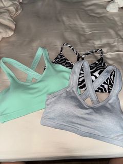 (Category: ) located in . Submitted by shopdacloset (Listing ID 1393016882, Image 1). Description: .
