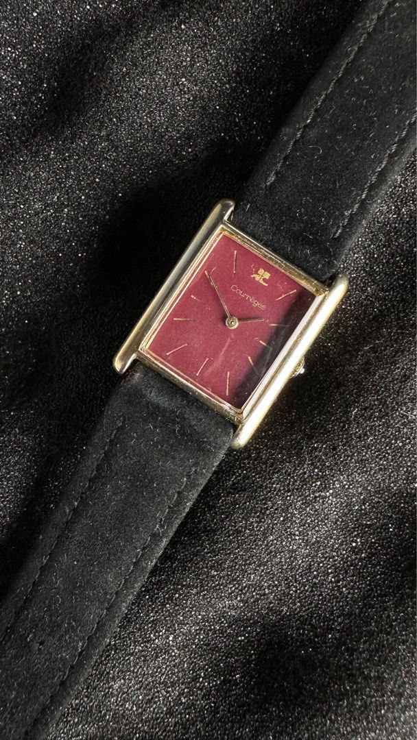 Courreges Tank Maroon (Category: Women's Watches) located in Manila. Submitted by olxph_400275733 (Listing ID 1393052539, Image 1). Description: 22mm width, in unusual maroon. .