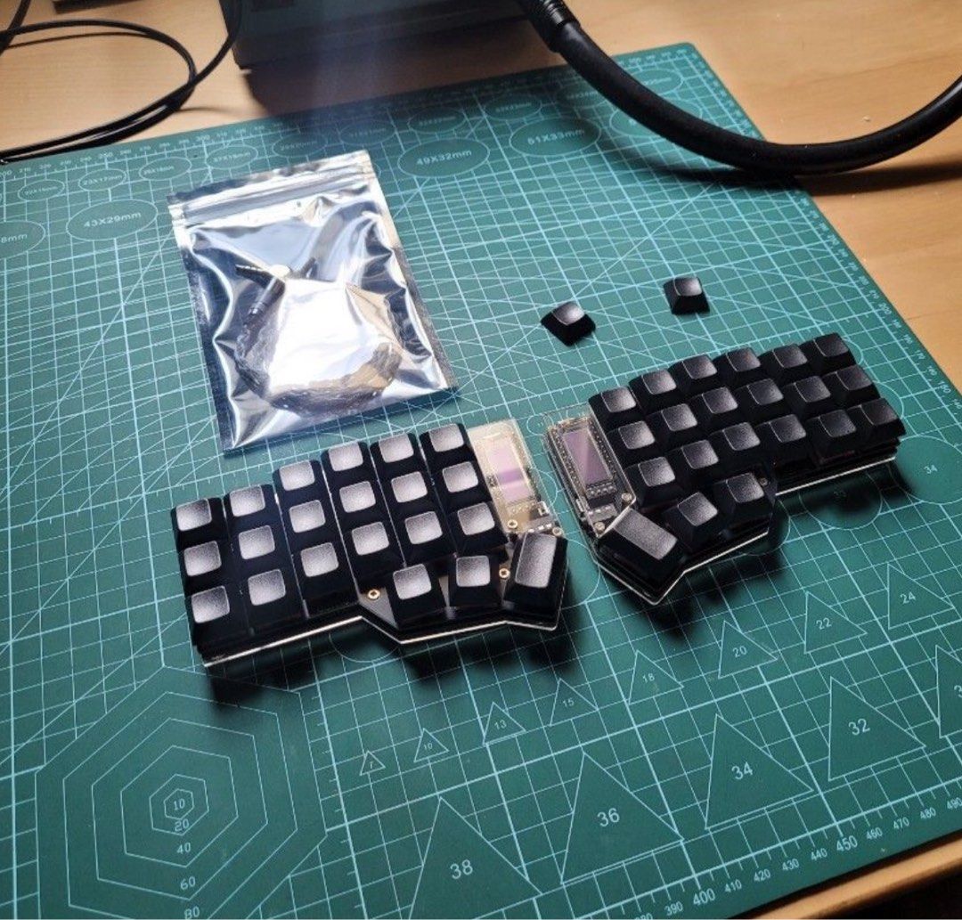 Custom Split Mechanical Keyboard - Corne, Computers & Tech, Parts ...