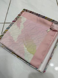 (Category: ) located in . Submitted by naura_noah (Listing ID 1392913099, Image 1). Description: .