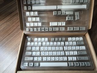 (Category: ) located in . Submitted by sell0ff (Listing ID 1392943246, Image 1). Description: .