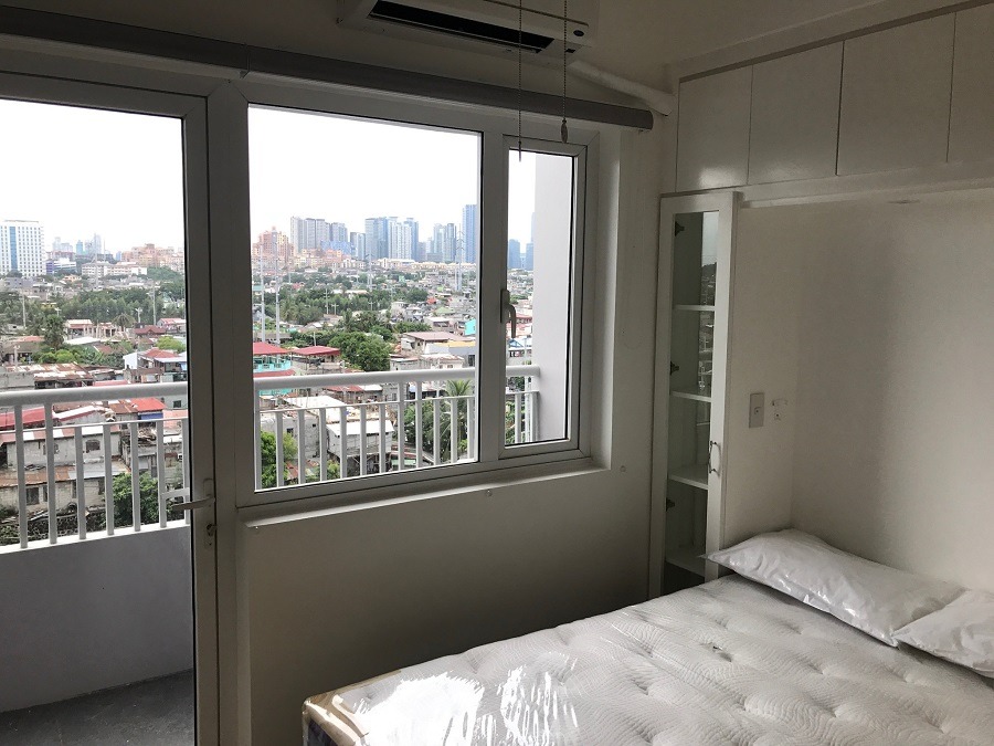 (Category: ) located in . Submitted by REMAXCapital (Listing ID 1392933214, Image 1). Description: .