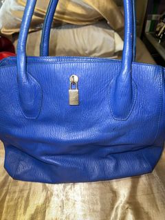 (Category: ) located in . Submitted by adri.larnya (Listing ID 1392992474, Image 1). Description: .