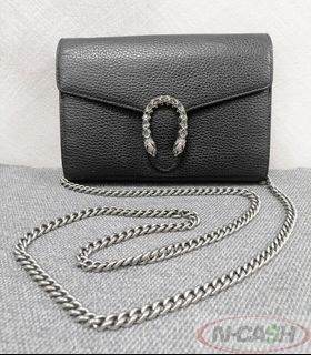 (Category: ) located in . Submitted by luxury_by_n-cash (Listing ID 1392973145, Image 1). Description: .