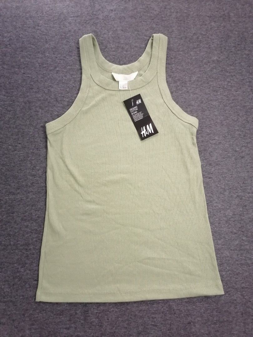 H&M Sleeveless (Oak Moss) Large, With Tag (Category: Sleeveless) located in Tarlac. Submitted by wildglow (Listing ID 1392930190, Image 2). Description: H&M Sleeveless (Oak Moss) Large, With Tag 🧹✨ Decluttering mode ON! ✨🧹 Letting go of my barely used (some even brand new!) pants, shorts, overalls & blouses 👖👗. Some still with tags, some without—pero all good finds! 💕 📸 Check the pics — DM if may nagustuhan, Some reserved na, so bilis-bilis
