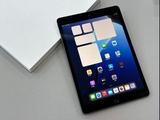（分類：）位於 。 由 halostduio 提交（商品編號 1392912642，圖片 1）。簡介： 。