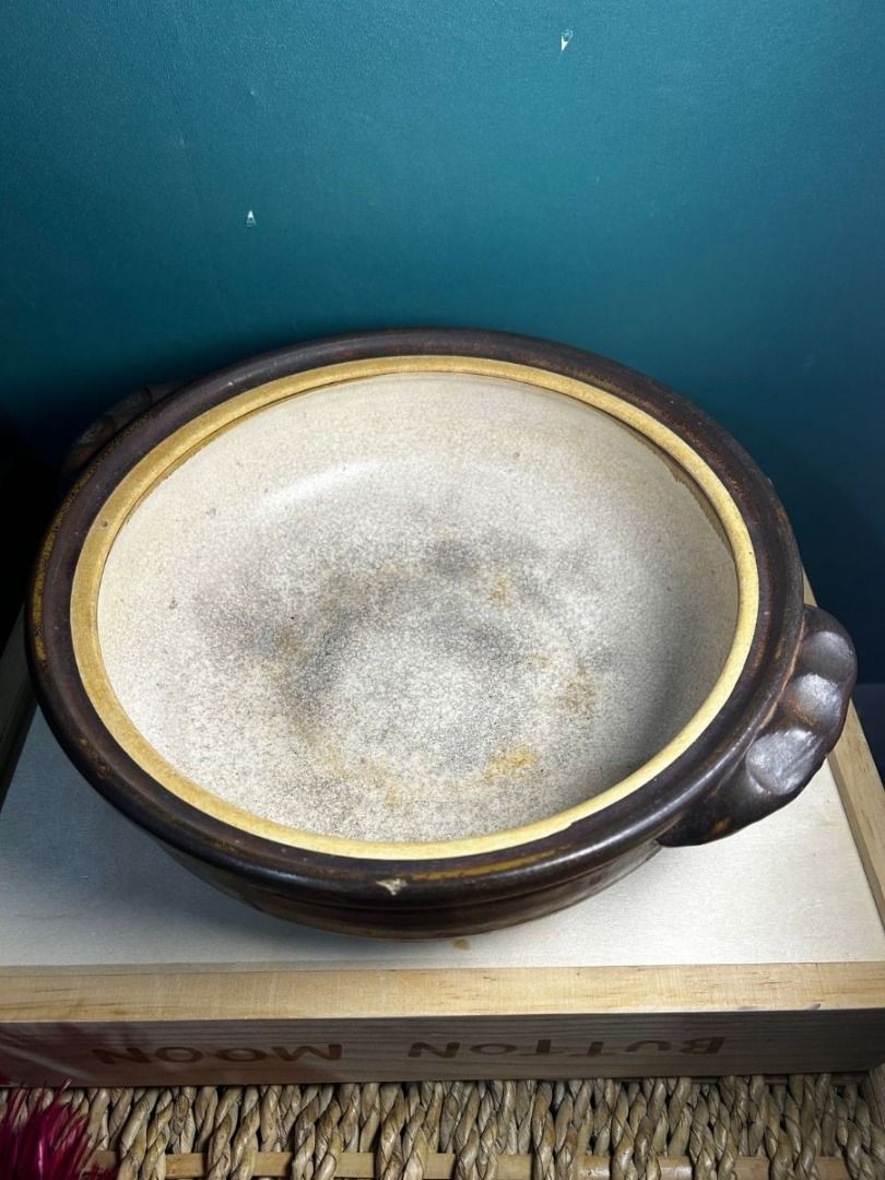 Japanese Donabe Clay Pot – 25cm (Category: BBQ, Grills & Hotpots) located in General Mariano Alvarez. Submitted by kapitbahayfinds (Listing ID 1392991731, Image 2). Description: Product name: Japanese Donabe Clay Pot – 25cm Description: Traditional Japanese donabe clay pot | Measures 25cm in diameter | Ideal for hot pot, soups, stews, and slow cooking | Classic earthenware construction that retains heat well, making meals warm and flavorful | Pre