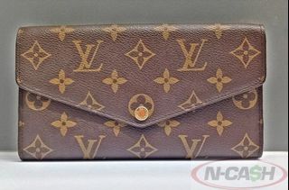 (Category: ) located in . Submitted by luxury_by_n-cash (Listing ID 1392967169, Image 1). Description: .