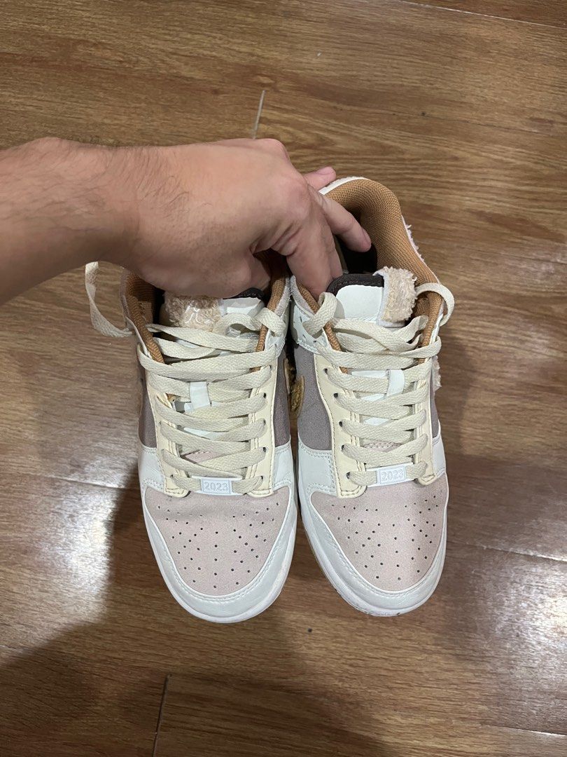 Nike Dunks Year of the Rabbit (Category: Sneakers) located in Manila. Submitted by jdvstore (Listing ID 1392946305, Image 2). Description: .
