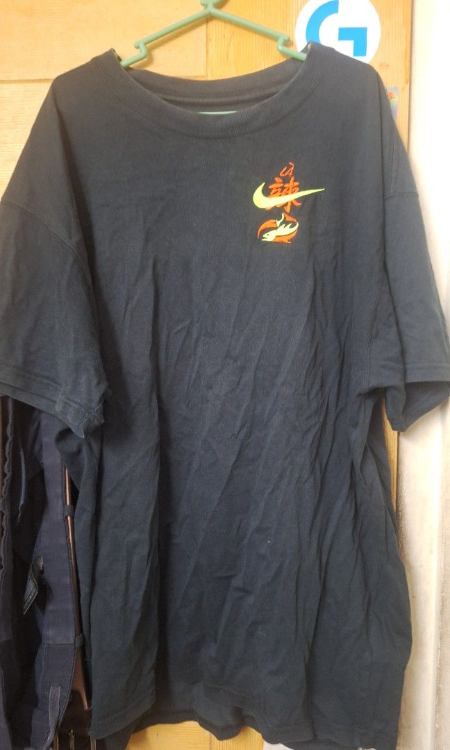 NIKE Hot Spicy shirt (Category: Tshirts & Polo Shirts ) located in Caloocan City. Submitted by warchild34 (Listing ID 1392956332, Image 2). Description: NIKE HOT SPICY SHIRT USED TWICE FOR SHOOT.