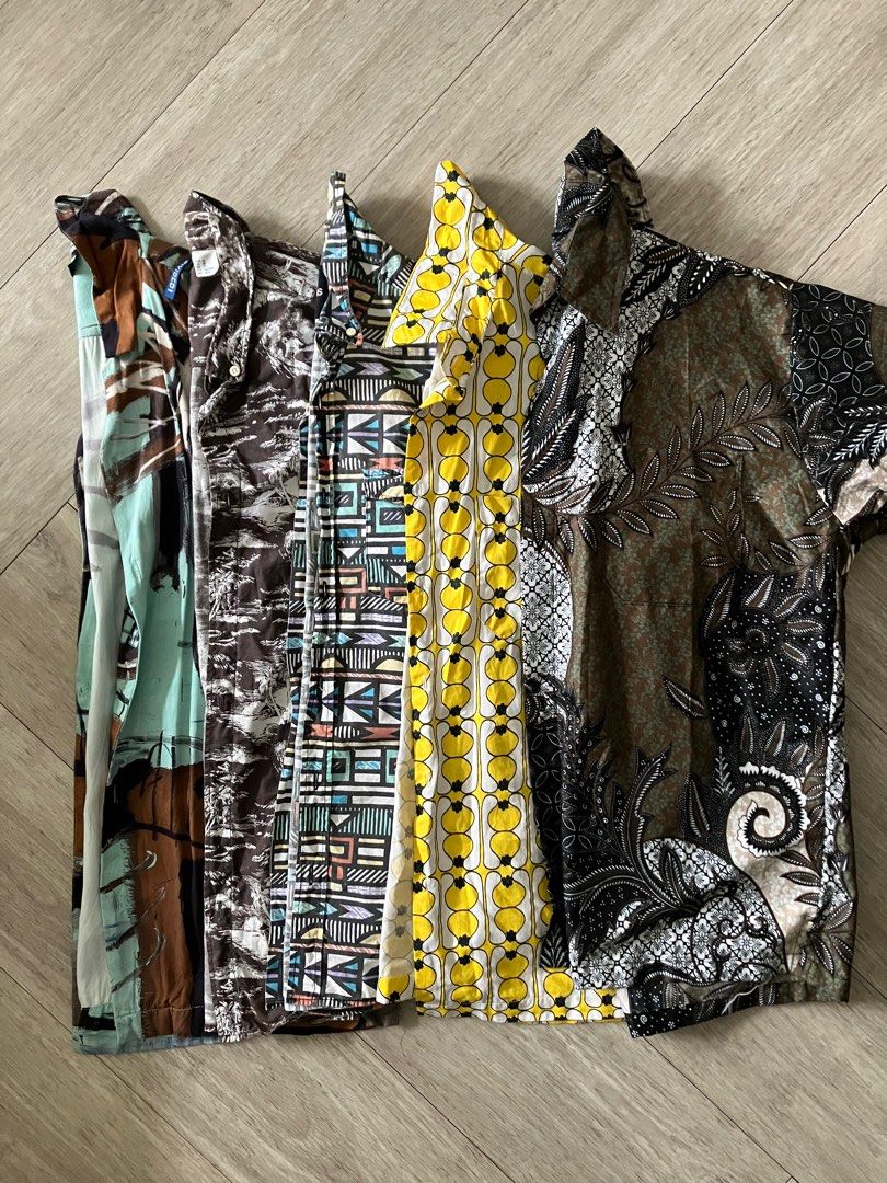 Patterned Shirts - Bundle (Category: Tshirts & Polo Shirts) located in Singapore. Submitted by broccolicheese (Listing ID 1392925985, Image 1). Description: - Bundle of 5 patterned shirts - Great for casual wear or layering ASOS - XXS H&M - XS Cotton On - XS NALA - M (Sold) Batik - Labelled L but fits like S/M (Sold) $10 for 5 shirts .