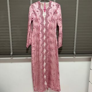 (Category: ) located in . Submitted by shopwithuna (Listing ID 1392982103, Image 1). Description: .