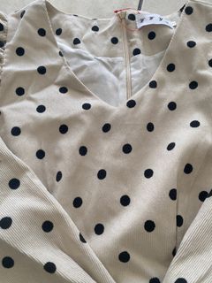 (Category: ) located in . Submitted by nadia_dania (Listing ID 1392952064, Image 1). Description: .