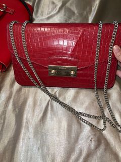 (Category: ) located in . Submitted by adri.larnya (Listing ID 1392992494, Image 1). Description: .