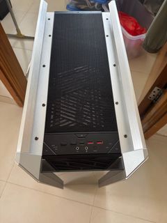 ROG 電競機箱