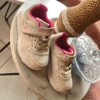 (Kategori: ) berada di . Dikirim oleh cemolla.store (ID iklan 1392881440, Gambar 1). Deskripsi: .