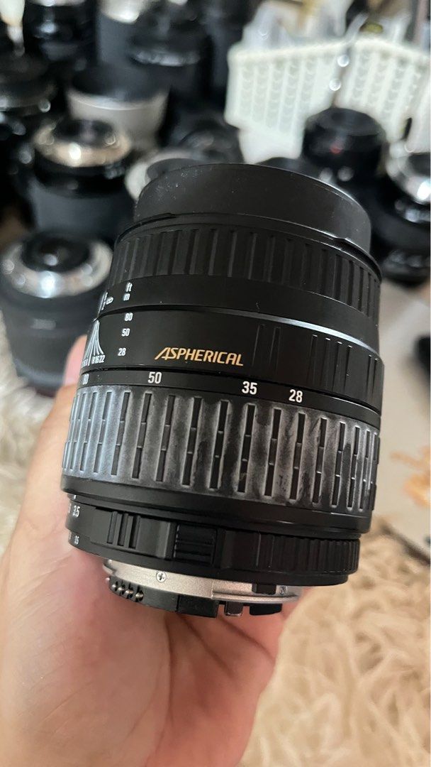 Sigma Aspherical 28-80mm f-Mount (Category: Lens & Kits) located in Manila. Submitted by mysticfox-2237 (Listing ID 1392957513, Image 2). Description: Wide lens Sigma 28-80 for Nikon F-Mount working autofocus working Manual no issue no fungus or haze .