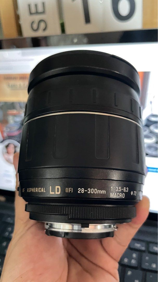 Tamron 28-300mm f-Mount (Category: Lens & Kits) located in Manila. Submitted by mysticfox-2237 (Listing ID 1392975036, Image 1). Description: All Around Nikon f -Mount lens Tamron Aspherical 28-300mm good as new no issue‼️ working autofocus working manual made in japan.