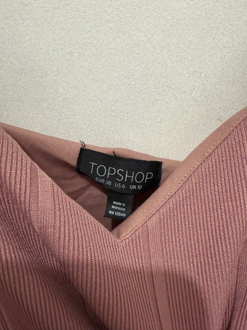 Topshop Pink Dress (Category: Dresses) located in Pasig City. Submitted by danielcf (Listing ID 1345201999, Image 3). Description: Preloved. Original. Negotiable. Shipping from Binan, Laguna..