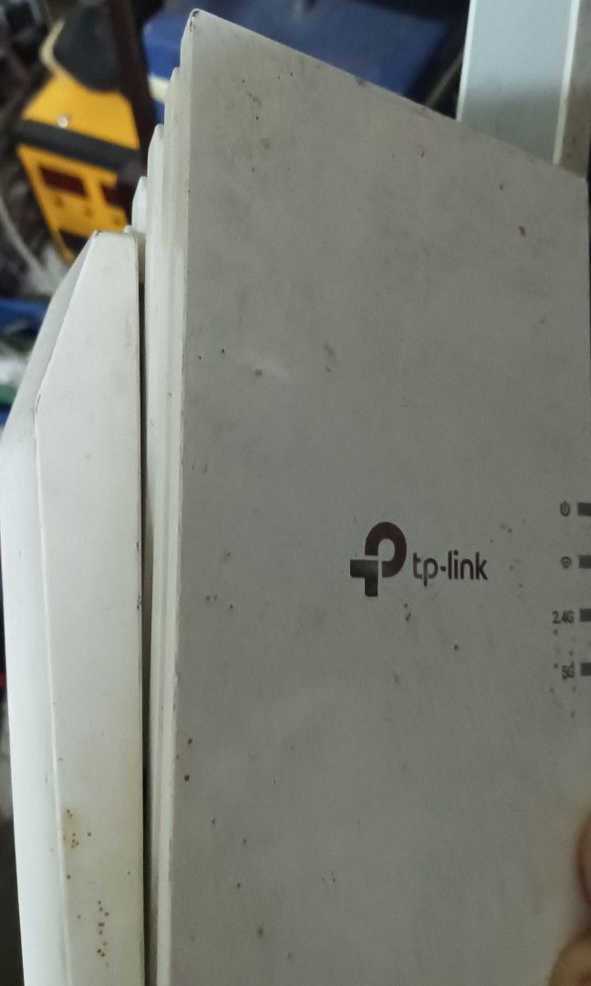 TP link wifi repeater (Category: Networking) located in Manila. Submitted by kchingx (Listing ID 1393021052, Image 1). Description: wifi repeater and access point.