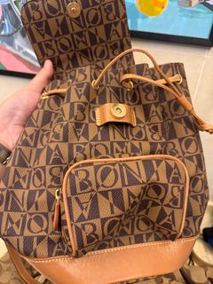 (Category: ) located in . Submitted by ethanyeap (Listing ID 1392917644, Image 1). Description: .