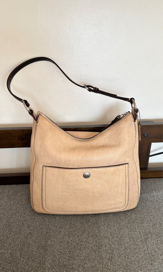 Authentic Coach Chelsea Pebbled Leather Hobo Bag (Bone) (Category: Luxury Bags & Wallets) located in Manila. Submitted by pamsayat (Listing ID 1390953815, Image 2). Description: 🔖 Hardware – 9/10 🔖 Leather – 8/10 🔖 Interior – 9/10 🔖 Size – Medium Issues: • Leather patina due to its natural characteristic • Signs of usage Reminders: • Last price is already posted and non-negotiable. • No return or exchange. All sales are final. Please ensure t