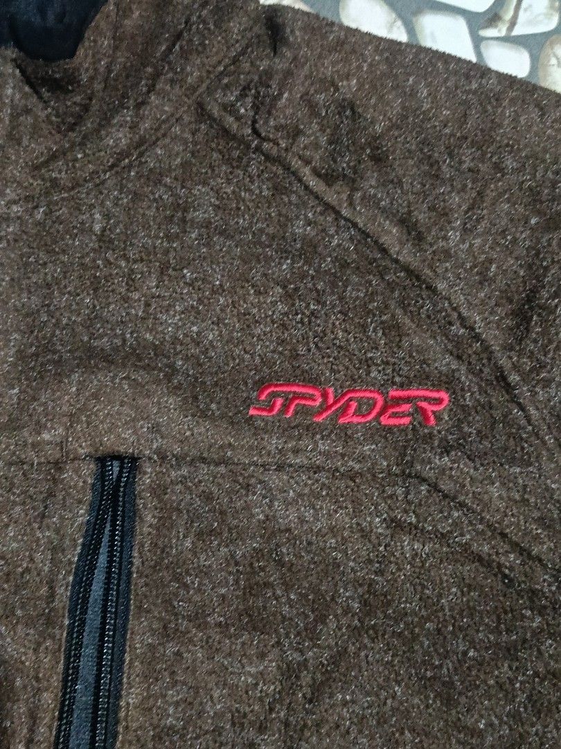 Vintage Spyder fleece jacket (Category: Coats, Jackets and Outerwear) located in Zaragoza. Submitted by kinghalili71957 (Listing ID 1393014313, Image 2). Description: .