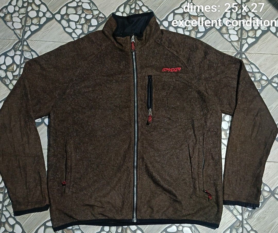 Vintage Spyder fleece jacket (Category: Coats, Jackets and Outerwear) located in Zaragoza. Submitted by kinghalili71957 (Listing ID 1393014313, Image 1). Description: .