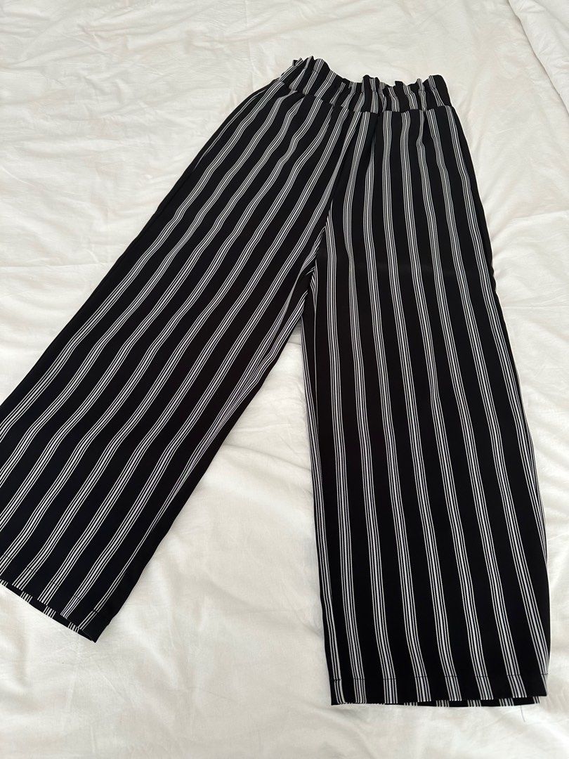 Zara Striped Pants (Category: Other Bottoms) located in Paranaque City. Submitted by giatorres (Listing ID 1392878072, Image 1). Description: .