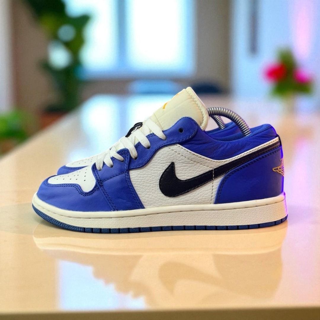 Sepatu Nike Jordan Resell 41] NIKE AIR JORDAN LOW HYPER ROYAL [A8