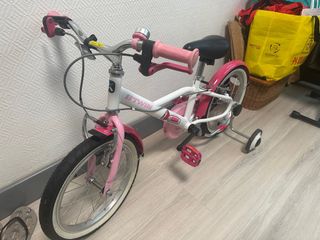 （分類：）位於 。 由 bignosechicken 提交（商品編號 1393247207，圖片 1）。簡介： 。