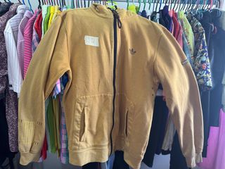 (Category: ) located in . Submitted by thefaisara_preloved (Listing ID 1393115870, Image 1). Description: .