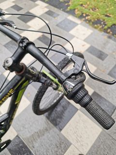 (Category: ) located in . Submitted by ridershopsg (Listing ID 1393151545, Image 1). Description: .