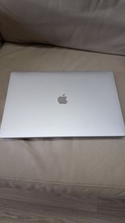 Apple MacBook Pro 16 吋64181514889985110