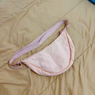 (Category: ) located in . Submitted by nicoledumps (Listing ID 1393169437, Image 1). Description: .