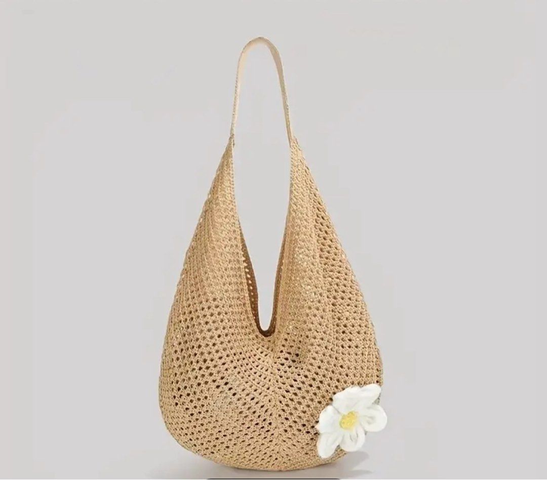 beach bag (Category: Beach Bags) located in San Fernando. Submitted by decmd (Listing ID 1393170093, Image 1). Description: .