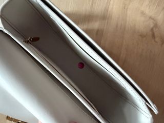 Charles & Keith 白色斜挎包64233028452481110