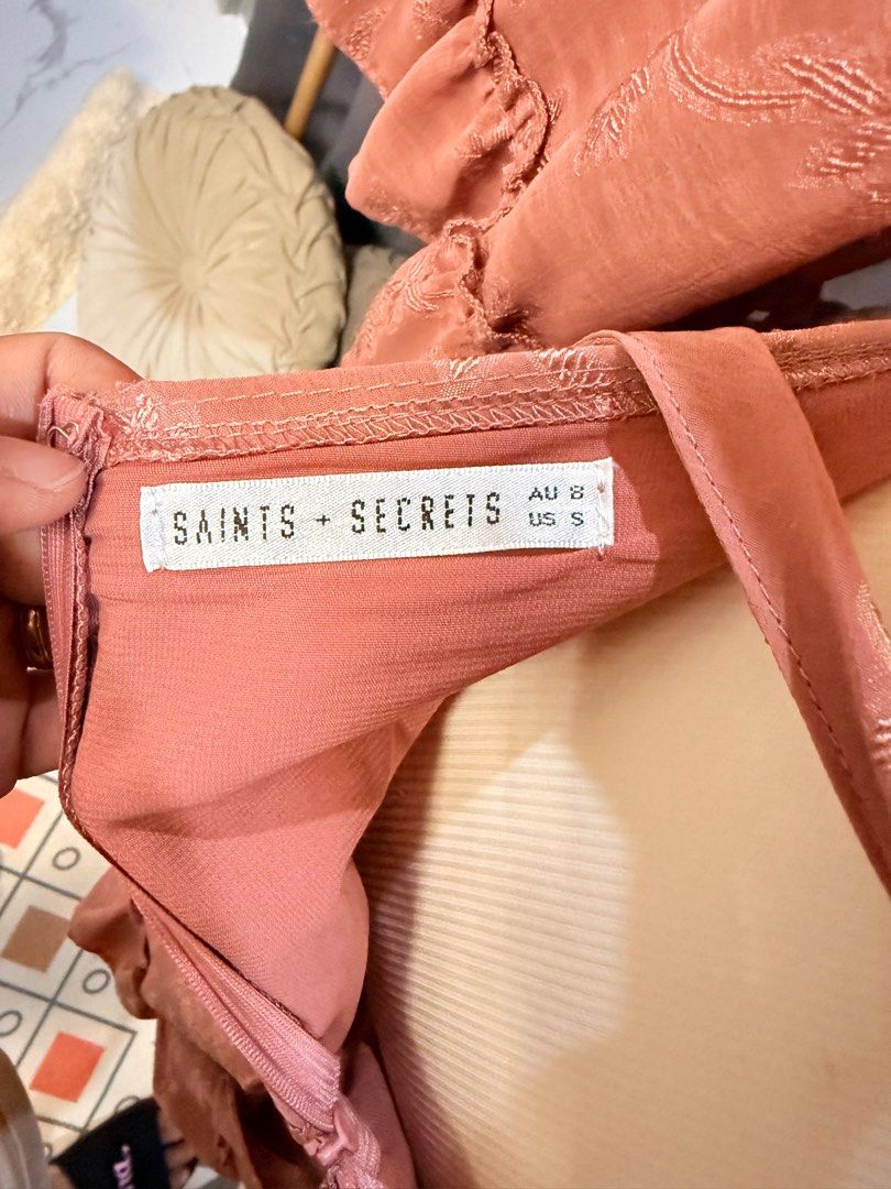 Saint & Secrets Dress (Category: Dresses) located in Magsingal. Submitted by classychix (Listing ID 1393098959, Image 3). Description: .