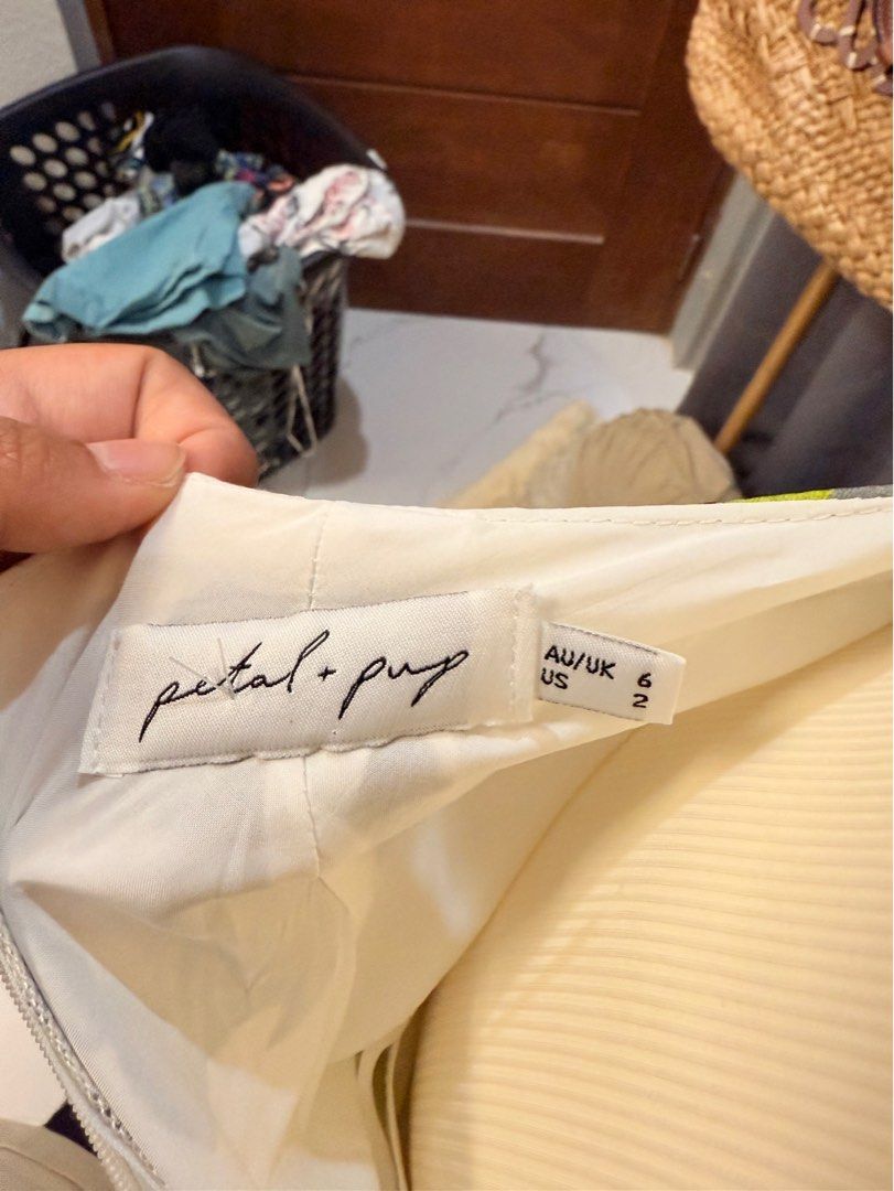 DRESS (Petal & Pup) (Category: Dresses) located in Magsingal. Submitted by classychix (Listing ID 1393100589, Image 3). Description: .