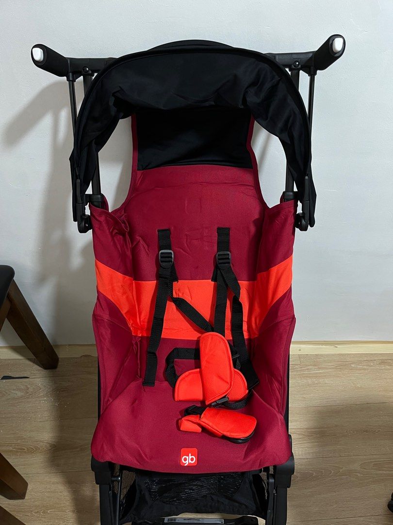 GB POCKIT + ALL TERRAIN (Category: Strollers) located in Cavite. Submitted by paula3 (Listing ID 1393068614, Image 3). Description: Comes with tags Very handy Wt capacity: 25kg Seldom used Our son prefers walking and running than riding here. It’s just hard to let go too since this is kinda rare to purchase. Guaranteed not a scam, I’ve been scam before with this brand that’s why we just purchase a brand new one..