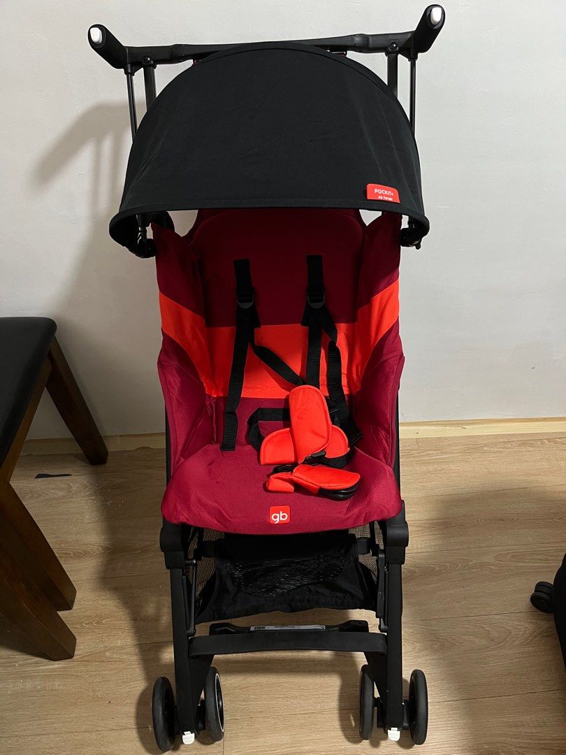 GB POCKIT + ALL TERRAIN (Category: Strollers) located in Cavite. Submitted by paula3 (Listing ID 1393068614, Image 2). Description: Comes with tags Very handy Wt capacity: 25kg Seldom used Our son prefers walking and running than riding here. It’s just hard to let go too since this is kinda rare to purchase. Guaranteed not a scam, I’ve been scam before with this brand that’s why we just purchase a brand new one..