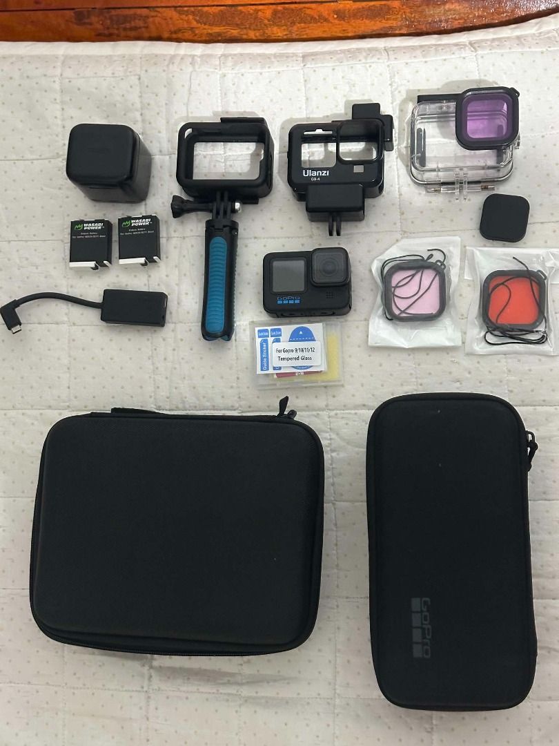 Go Pro Hero 10 Black (Category: Cameras) located in Angeles City. Submitted by migszi16 (Listing ID 1393184589, Image 1). Description: **READ FIRST** **SET SALE ONLY** For Sale Go Pro Hero 10 Black For only 16K Will not entertain SWAP or low ballers NO ISSUES WYSIWYG, wag na po maghanap ng wala sa pics. Included accessories: Go Pro Hero 10 Black Action Camera Go Pro Carrying Case Go Pro Mic Adapter 2pcs Wasabi Enduro Batteries Telesin Battery Cha
