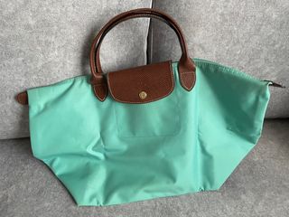 （分類：）位於 。 由 eugarp 提交（商品編號 1393152079，圖片 1）。簡介： 。