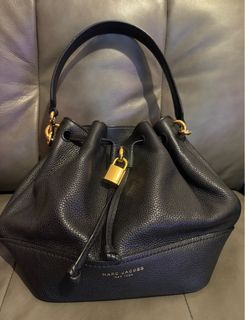 （分類：）位於 。 由 Loove 提交（商品編號 1393208796，圖片 1）。簡介： 。