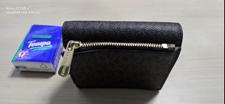 （分類：）位於 。 由 pamelalongan 提交（商品編號 1393147535，圖片 1）。簡介： 。
