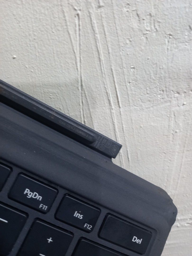 Microsoft type keyboard only (Category: Computer Keyboard) located in Quezon City. Submitted by eilgaraje (Listing ID 1393163472, Image 3). Description: Microsoft Surface Pro 3 / Pro 4 Type Cover (Original) – Black 📌 Description: Gamit na original Microsoft Surface Type Cover na compatible sa Surface Pro 3 at Pro 4. In good working condition — all keys functional, may slight signs of use (see pics), pero walang sira sa keyboard or trackpad. 🔌 C