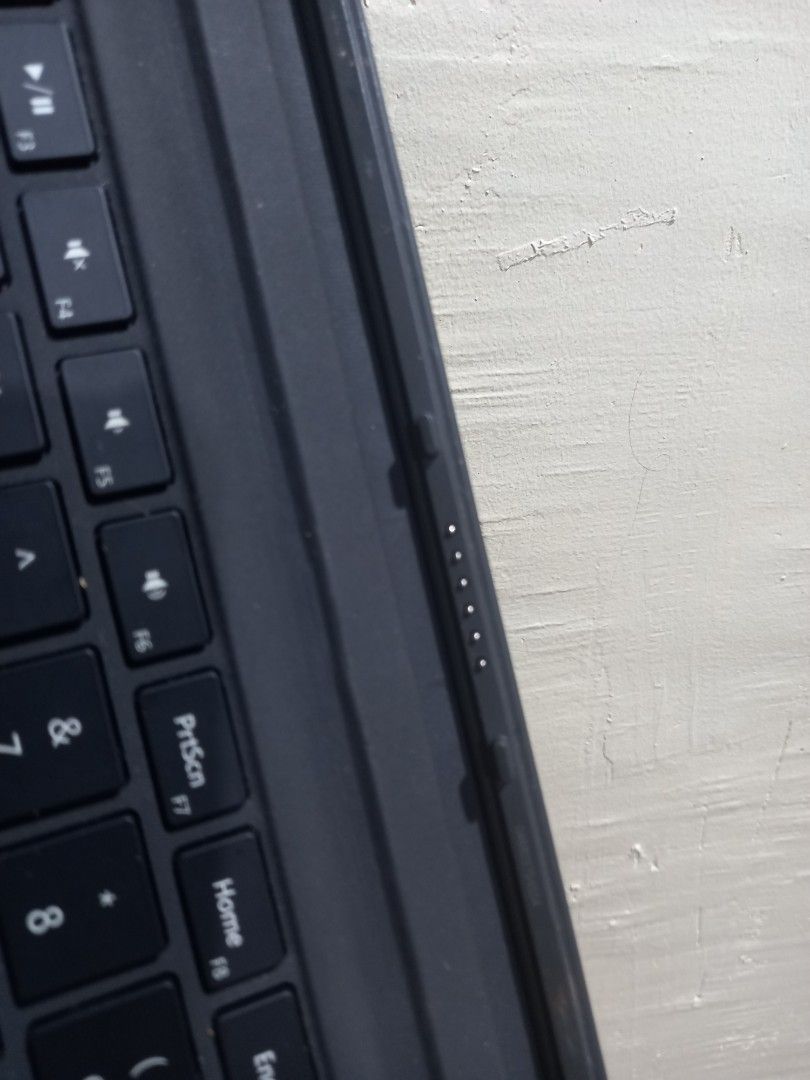 Microsoft type keyboard only (Category: Computer Keyboard) located in Quezon City. Submitted by eilgaraje (Listing ID 1393163472, Image 2). Description: Microsoft Surface Pro 3 / Pro 4 Type Cover (Original) – Black 📌 Description: Gamit na original Microsoft Surface Type Cover na compatible sa Surface Pro 3 at Pro 4. In good working condition — all keys functional, may slight signs of use (see pics), pero walang sira sa keyboard or trackpad. 🔌 C